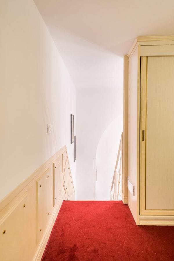 Studio D'Artista, Elegante Loft Nel Cuore Di Roma Extérieur photo